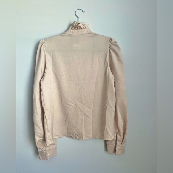 Kara&Kate Ruffled Blouse - Picture 3 of 3